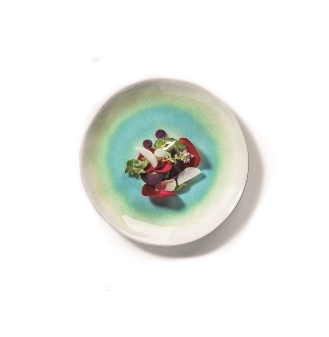 Formentera plate in stoneware with coastal green-blue glaze and wave texture, ideal for appetizers, desserts, or sides.