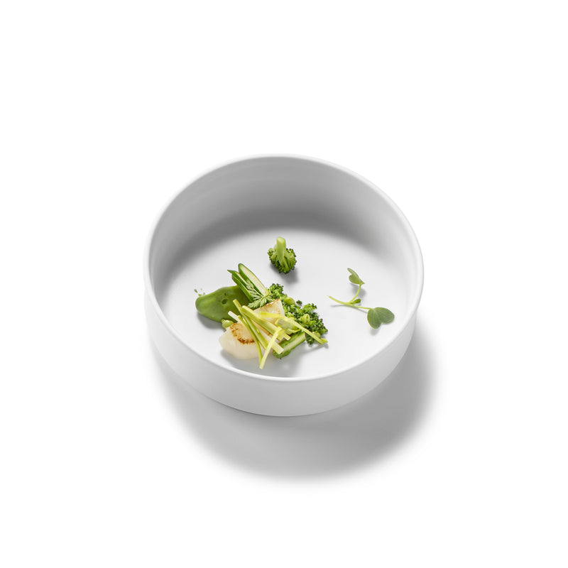 Diana Bowl Mat 18cm, matte porcelain bowl with chip-resistant edge, luxury tableware for soups, desserts, and modern dining.