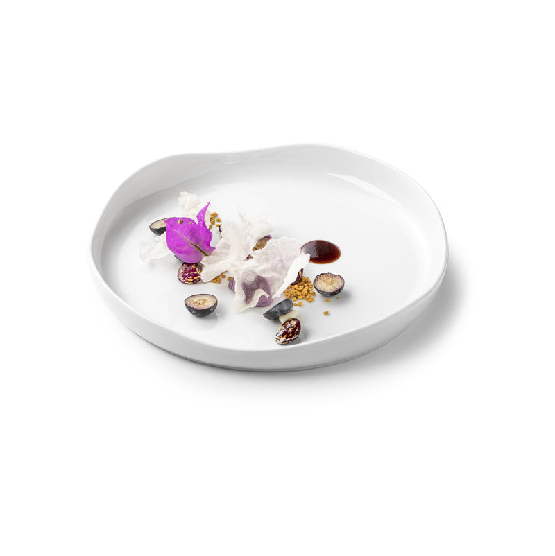 DUNA Plate 24cm porcelain with glossy finish, luxury minimalist tableware for elegant dining and artistic food plating