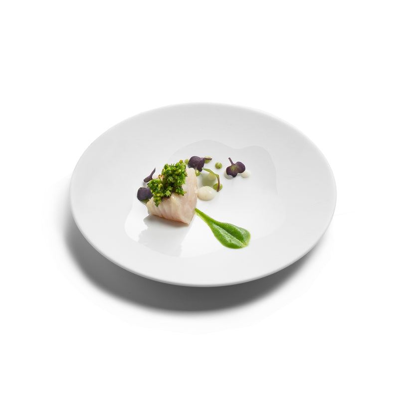 Lake porcelain plate in matte and gloss finish, luxury tableware for modern dining, durable and elegant food presentation