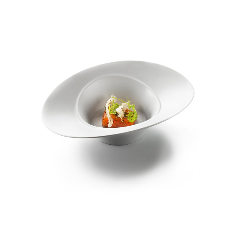 Lis Deep Plate matte porcelain, flower-inspired artistic design, luxury tableware for fine dining, soups, and entrees