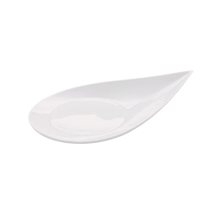 Gota Tasting Plate in glossy porcelain with sleek pointed design, luxury artistic tableware for canapés, appetizers, desserts