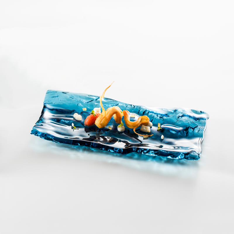 MAR Glass Blue Tray — luxury ocean-inspired craft glass tray with glossy finish, handmade artistic tableware from Mar Collection.